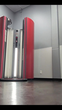 Got Way Too Horny at the Gym