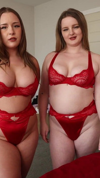 Запитайте зведену сестру, яка дупа краще - Zoey Uso Eliza Eves