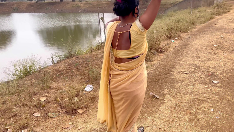 Raniki chut: Hot Bhabhi Romantic Video