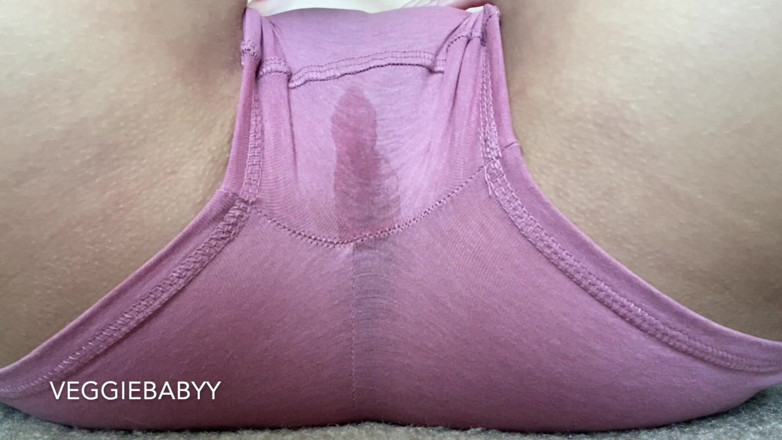Veggiebabyy: Masturbazione da vicino in modalità trasparente
