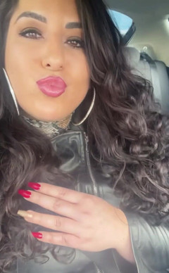 LadyAyse5: Kiss for You