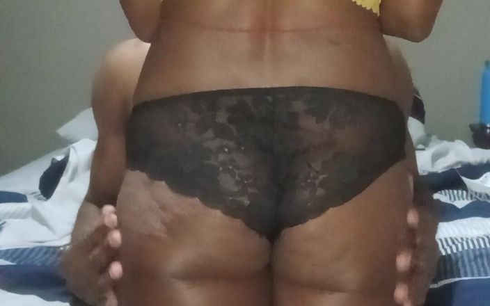 Tj Gyno: Regardez mon message de cul de MILF et fessée