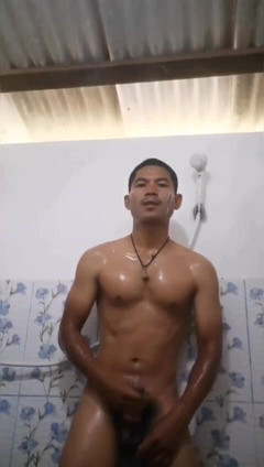 ninesuriya: Let's Take a Shower. Thrilling.