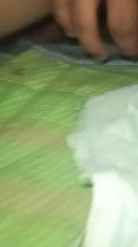 Titas Panty se masturba solo com tesão