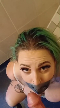 Bambi Pisswhore