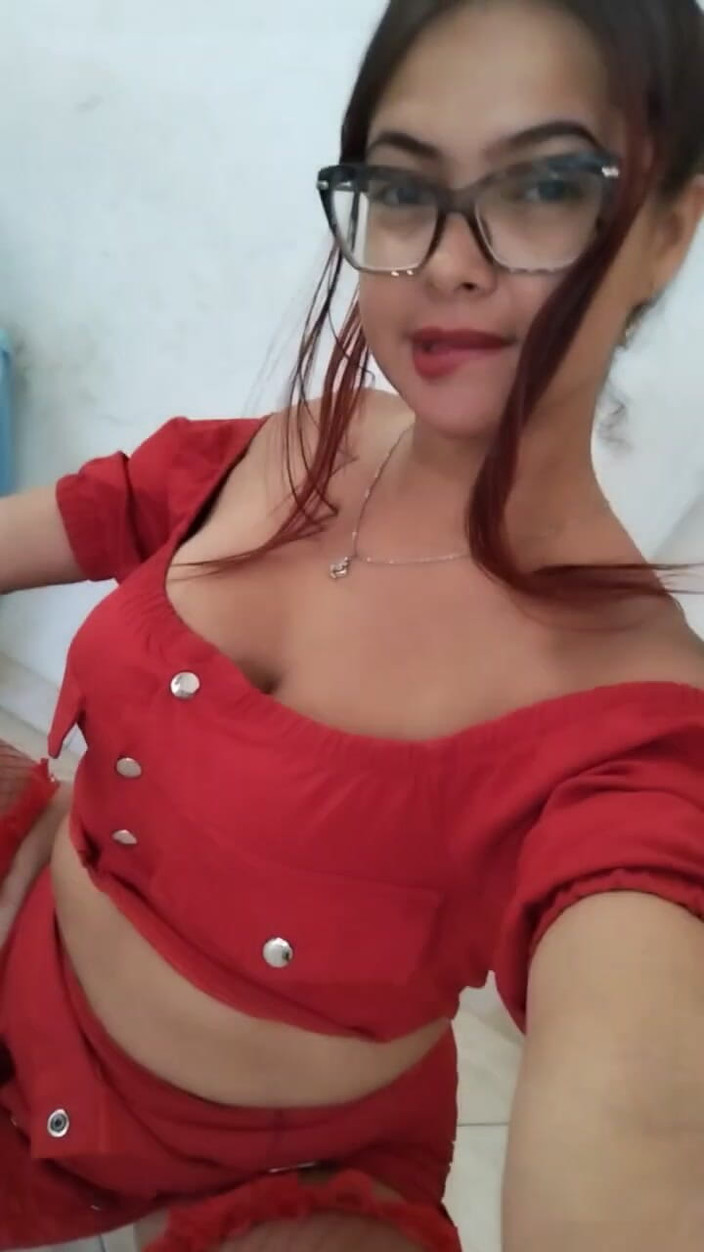 Colombianas amateur: Chic Ac Red Hair Wants to Be Fucked