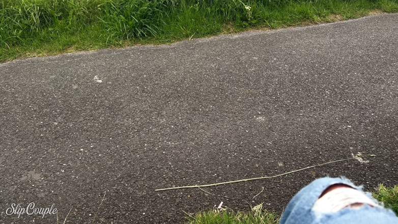 SlipCouple: Pieprzona kompilacja na świeżym powietrzu - ryzykowna publiczna ręczna robota, obciąganie i...