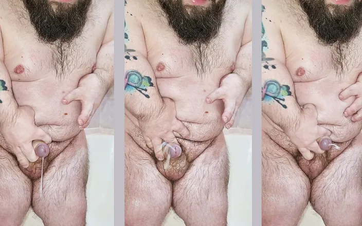 MiniCorgi: I cum three times in less then 4 minutes