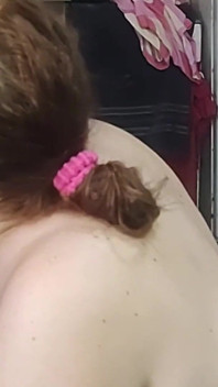 Hotwife desperat efter kuk ringer älskare medan maken är på jobbet