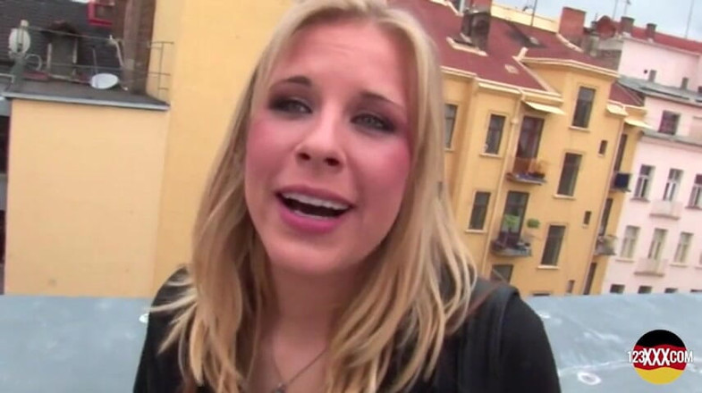 Mature Climax - 100% Mature Videos: Blonde schönheit liebt es, ihre möse geleckt und geknallt zu...