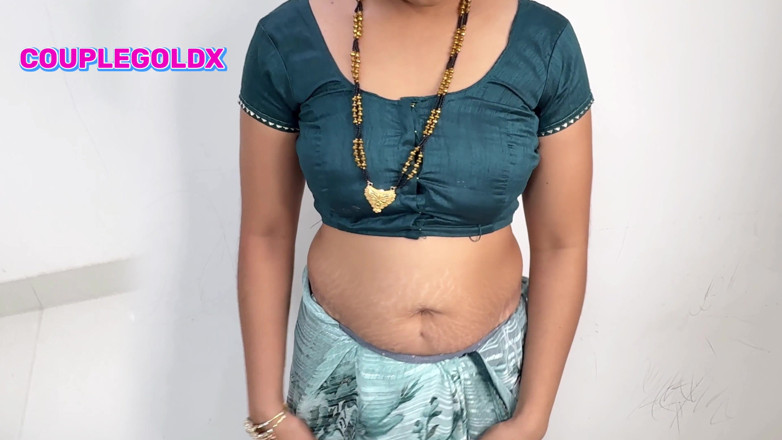 Sexy Komal: Komal to bere přes noc za 500