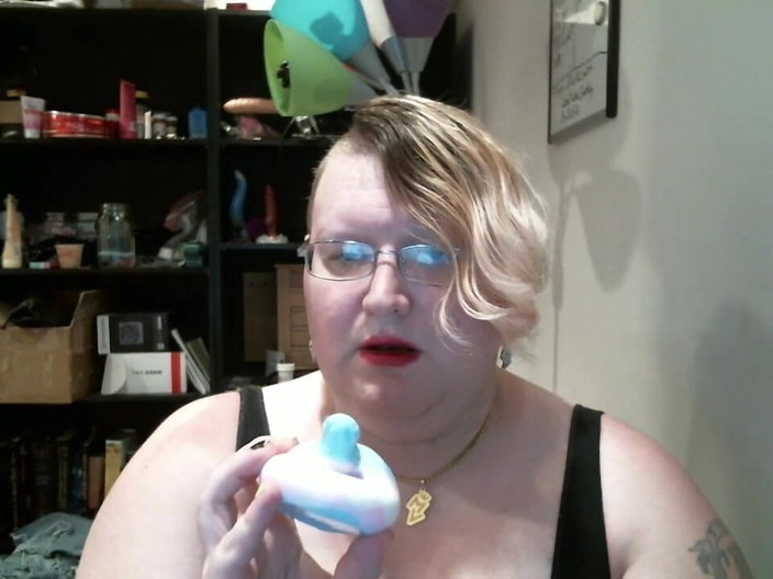 Roxxie rae page: Wyvernsvault 拆箱