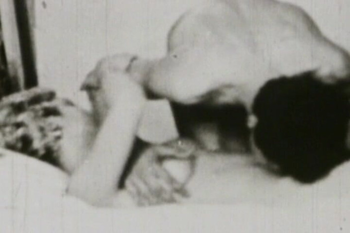 Vintage Babes: Short Haired Vintage Babe Enjoys Oral Action with Her Lover