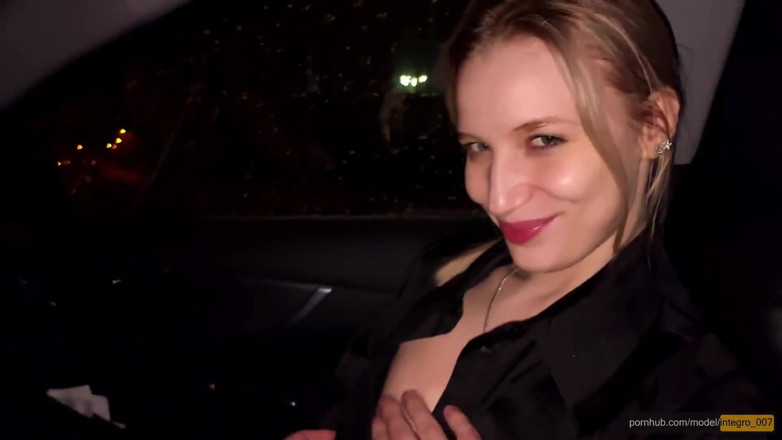 Stacy Starando: Üvey kız kardeşim yine beni arabada emmeyi teklif etti, hiçbir şey...