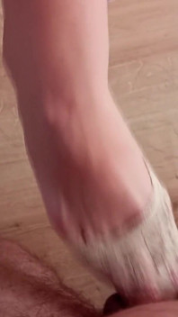 Snažte se nestříkat footjob Challenge 2 - Punčocháče, Sockjob a Bosá kompilace