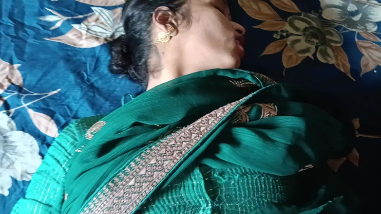 Shahilsingh119: Indiana quente esposa muito fofa