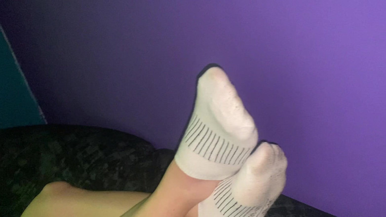 Mr Feet Colombia: tum mere niche ho jahaan tum ho, mere charnon men.