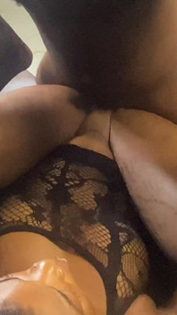 덩치 큰 흑인 대물 자지 후배위에서 보지를 쭉 뻗는 겸둥이 핫한 Karashika