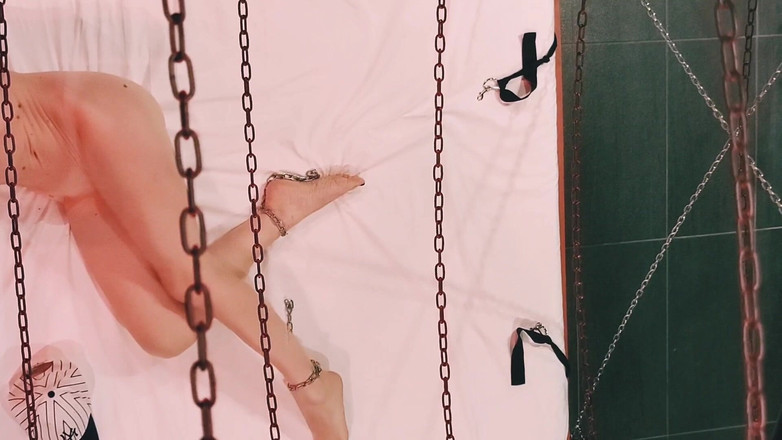 Yvonne: 내 발을 숭배하는 데 헌정된 날. 그리고 그의 자지