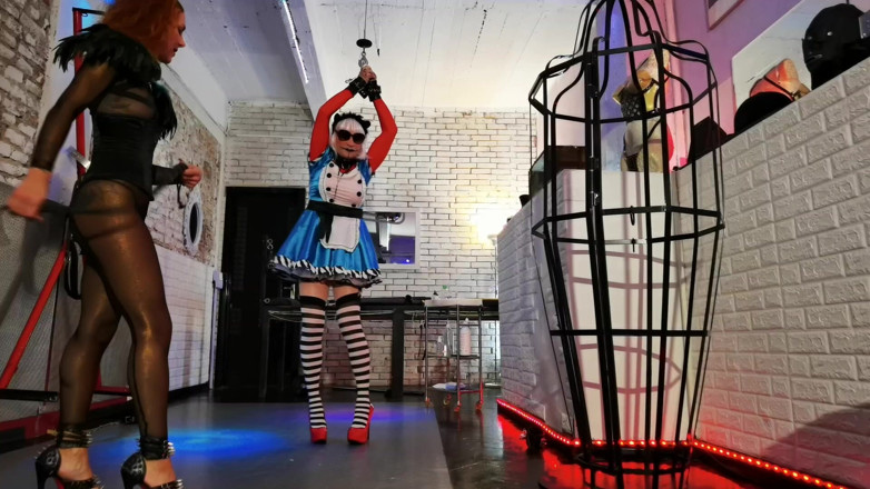 Regina Milano Dom studio: Sissy Slut - Dance to the Rhythm of My Single Tail -...