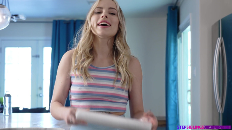 StepSiblings Caught: April 2022 Flavor of the Month Anna Claire Clouds - S2:e9
