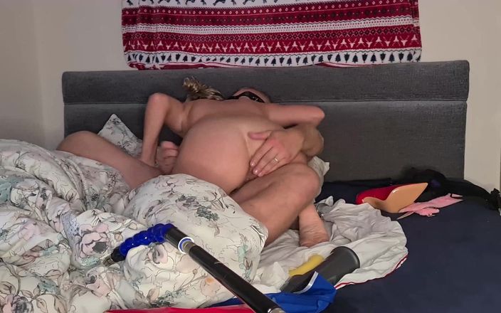 Anal Fetish Couple: Amatorska para w napalonym seksie cieszy się masturbacją