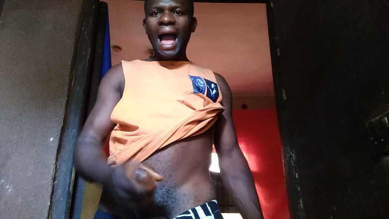 Moviesporn1: Muncrat keras adalah yang terbaik untuk menunjukkan cinta pada gadis-gadis...