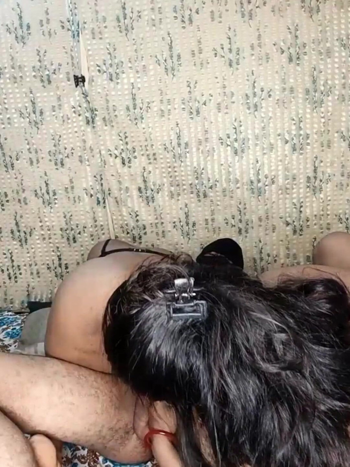 Hot Nisha bhabhi: मेरे साथ तीन लोगों की चुदाई करना, मेरी बहन और मेरे पति