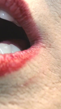 在我的大嘴舌里牙齿uvula