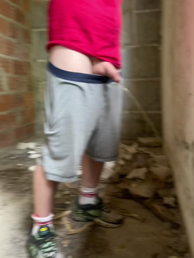 AmateurBoysPissing: Boy Caught Pissing Handsfree in an Abandoned Building