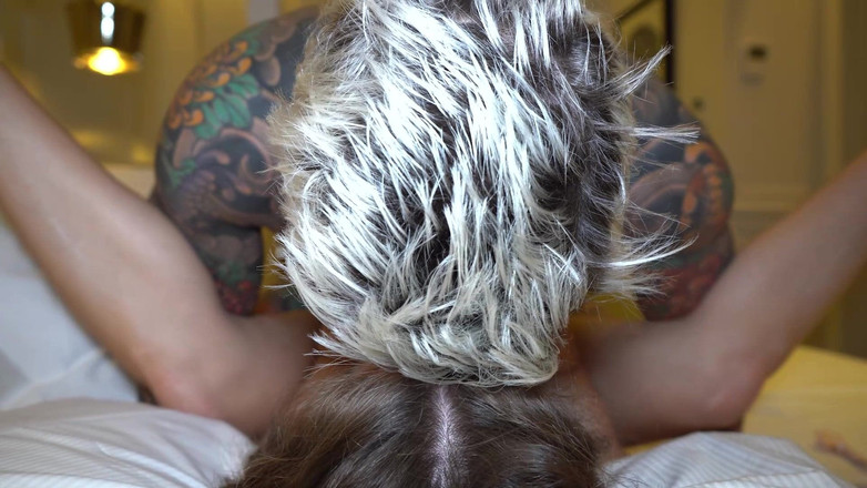 Mary Rock: Nevlastní bratr mě chytil s hračkou