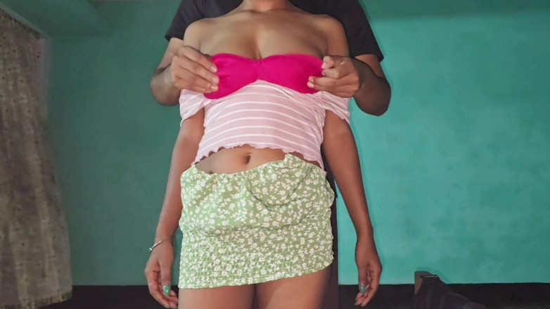 SafeRosebush8: Hintli üniversiteli kız arkadaş oyo'da sıkı amcık sikişi