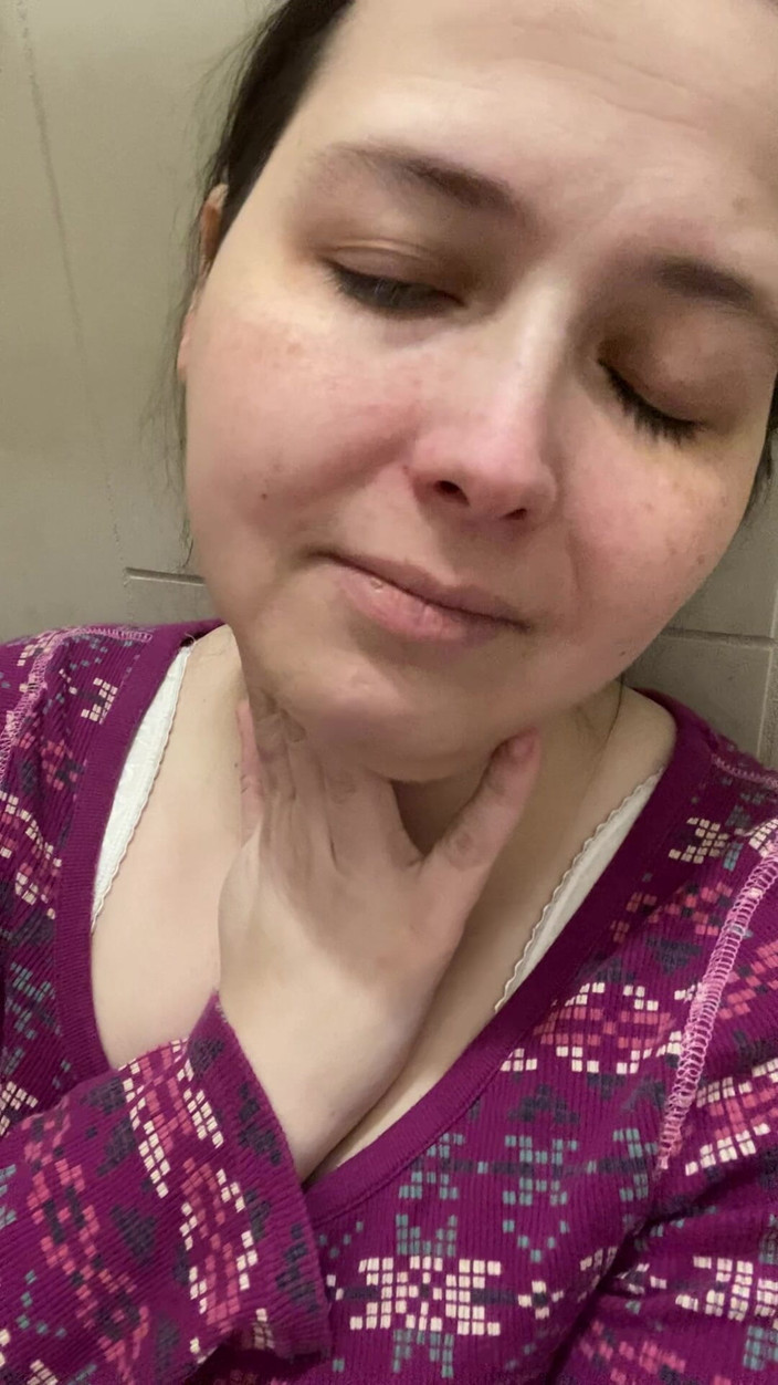 MissChrystalline: Můj klitoris mi nedovolí stříkat