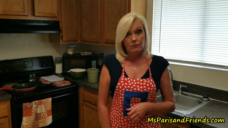 Ms Paris and Friends: Stepaunt Paris seduces her stepnephew