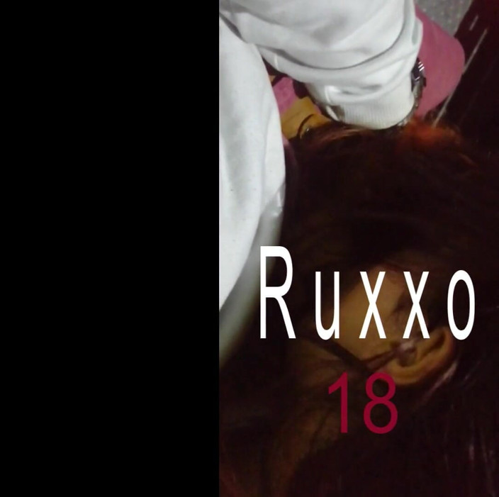 Ruxxxo18: Vysokoškolská studentka Clombiana mě kouří, skoro jsme byli chyceni