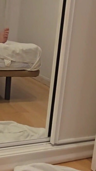 샤워 중, 존나 젖어, 존나 풍성한 자지를 먹고 싶어