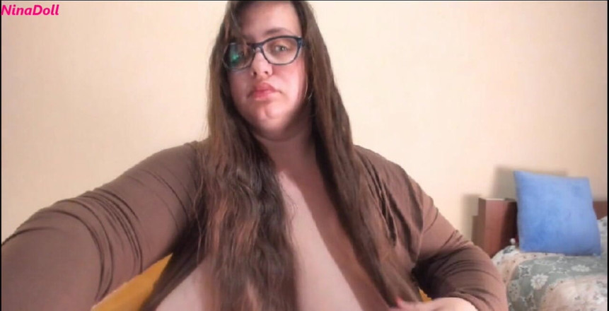 Nina Doll: Biraz saç kesme
