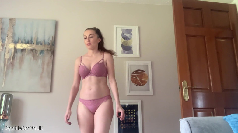 SophiaSmithUK: Симпатичные высокие удары