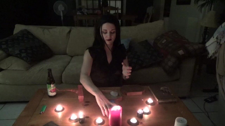 Goddess Vivian Leigh: Tarot satanico scopata nella mente