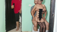 Swingersamateur40: Nahrávám svou nevlastní sestru, zatímco ona šuká svého přítele