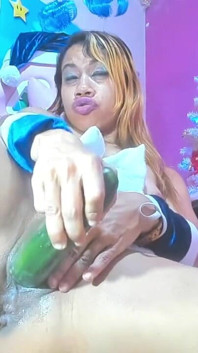 Blue Baby Girl Cucumber Inside Fucking My Ass Nd My Pussy Squirting Very Hard Dadd