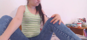 Katherine Squirt: Stříkání teenky