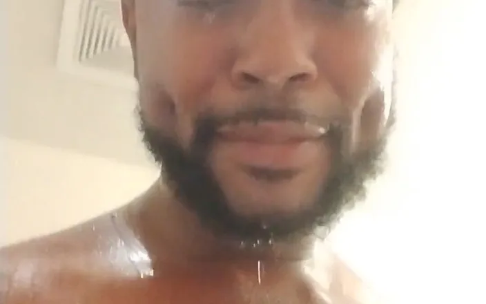 Pharoah Zeus: Sweaty, Juicy, and Hot Sexy Cum Before Shower