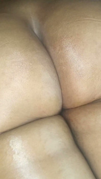Lil Latina Give Booty Massage