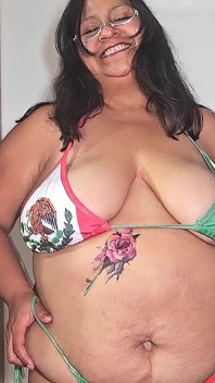 Thử bikini