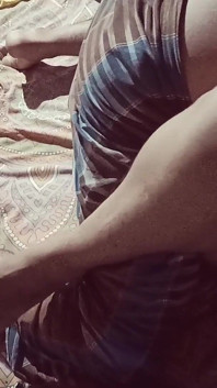 Ibu tiri india dengan tubuh seksi romantis sama tante seksi india kolkata lagi asik sama ibu tirinya sendiri - hindi ko