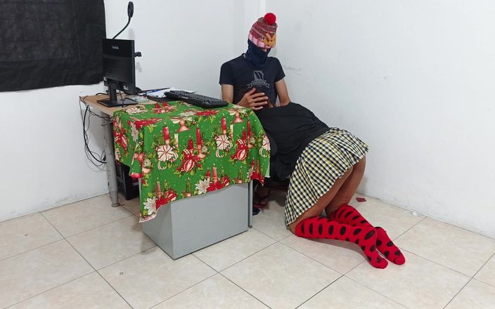 NEGRITA SEXY: Teacher Fucks the Laziest Student in the Classroom