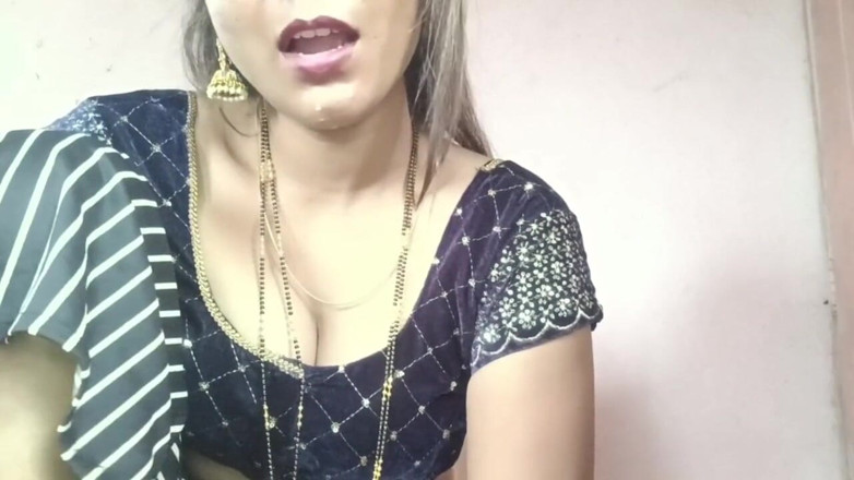Aliases: Desi bhabhi fickt sich selbst