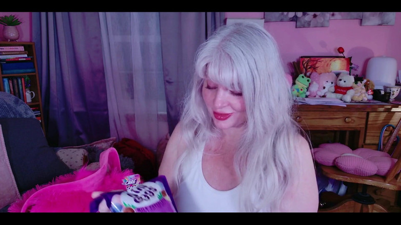 PaintedRose: Testând bomboane de Paște.