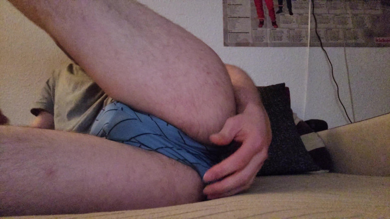 Bi_Kevin2022: My Ass
